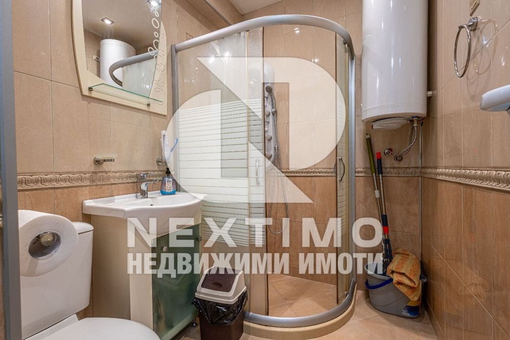 Дава се под наем Двустаен апартамент в Пловдив, Кючук Париж - 80 кв.м за 510 € - Снимка #4