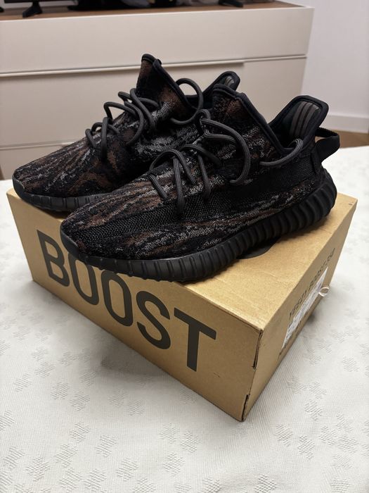 Yeezy 350 V2 MX ROC