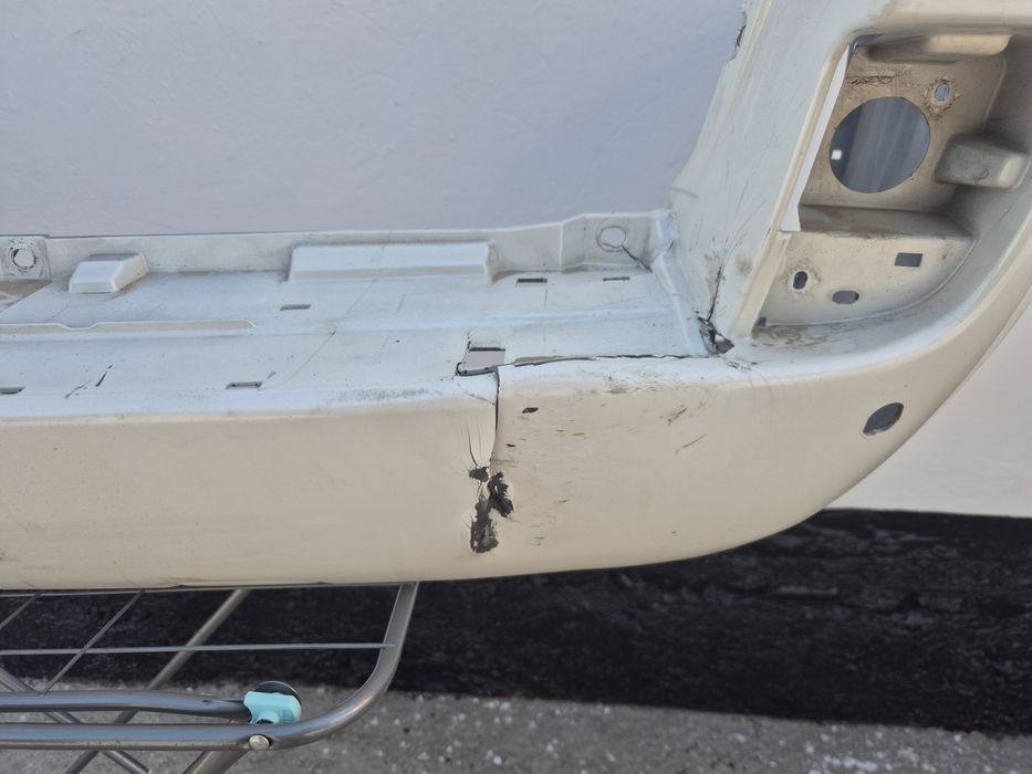 Бампер задний Тоета ленд крузер 200