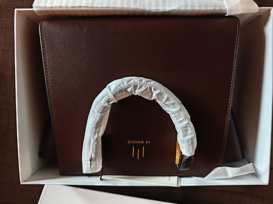 Луксозна дамска чанта La Mansio Petit M – Caramel Saffiano, чисто нова