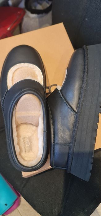 Saboti / papuci UGG editie speciala
