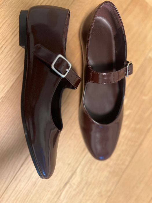 Пантофки в цвят бордо Mango