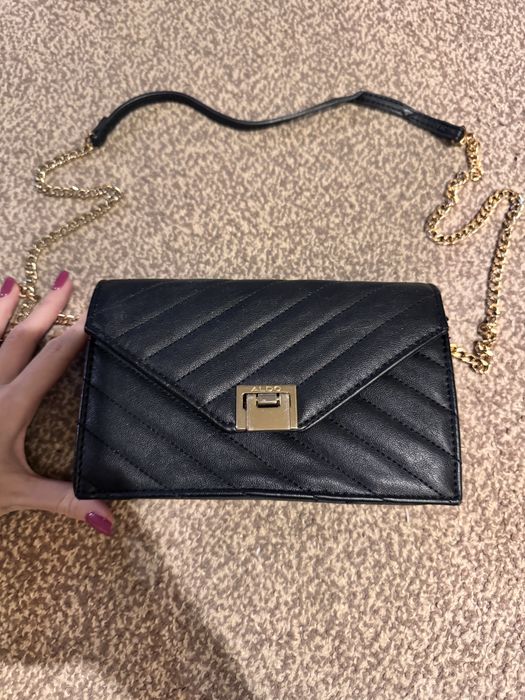 Черна чанта за рамо Aldo