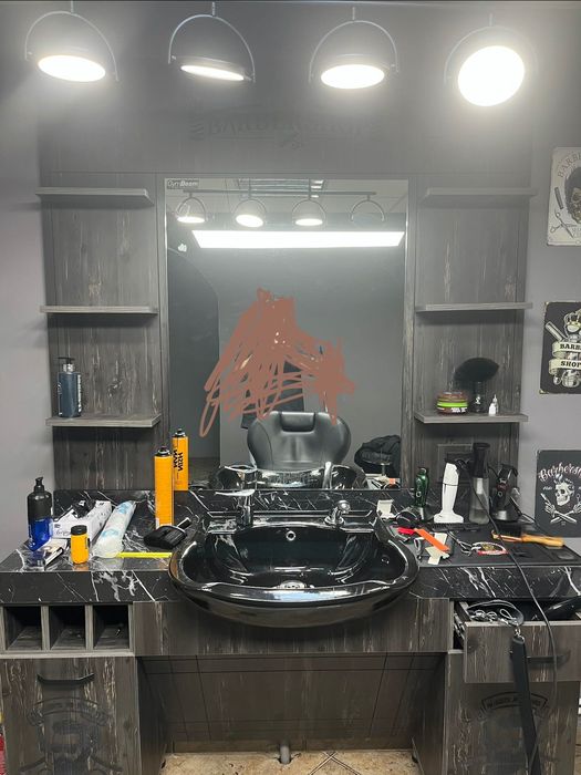 Mobilă frizerie barber