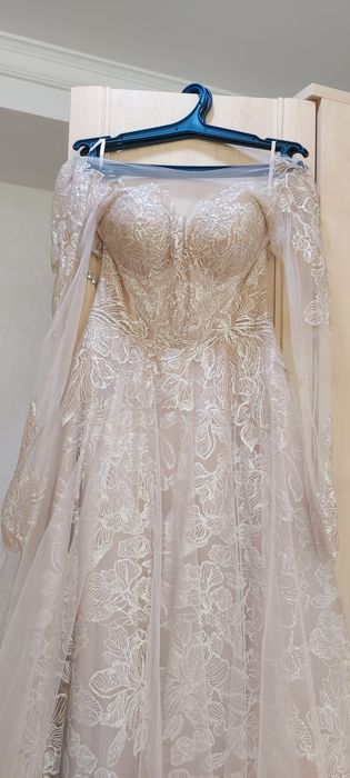 Свадебные платье