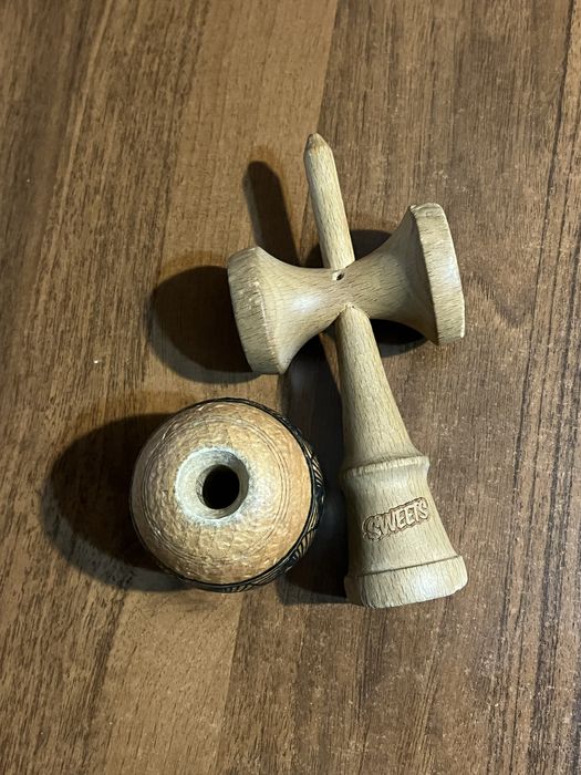 Kendama israel + ken de Sweets
