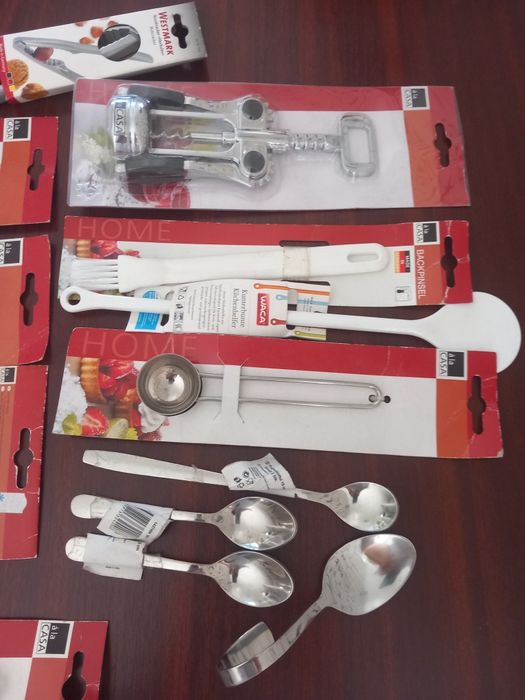 Ustensile  pentru bucătărie noi
