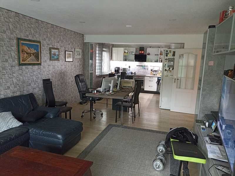 Продава се Многостаен апартамент в София, Малинова долина - 150 кв.м за 2014 €/кв.м - Снимка #2