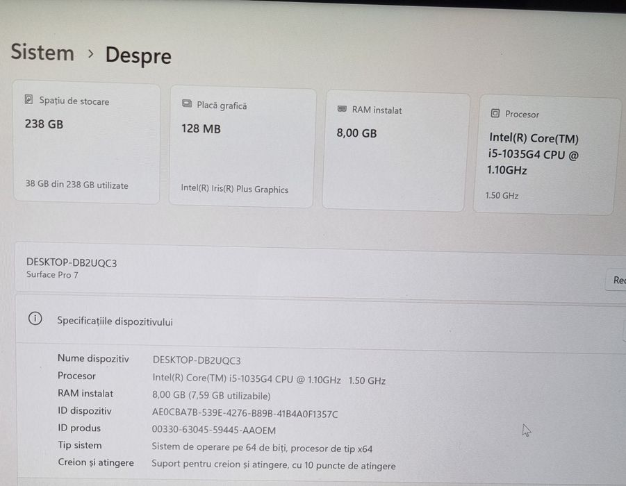 Microsoft Surface Pro 7 i5 1035G4, 8 GB RAM, 256 GB SSD