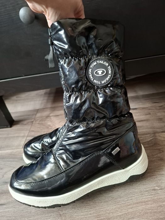 Боти Tommy Hilfiger и Апрески Tom Tailor