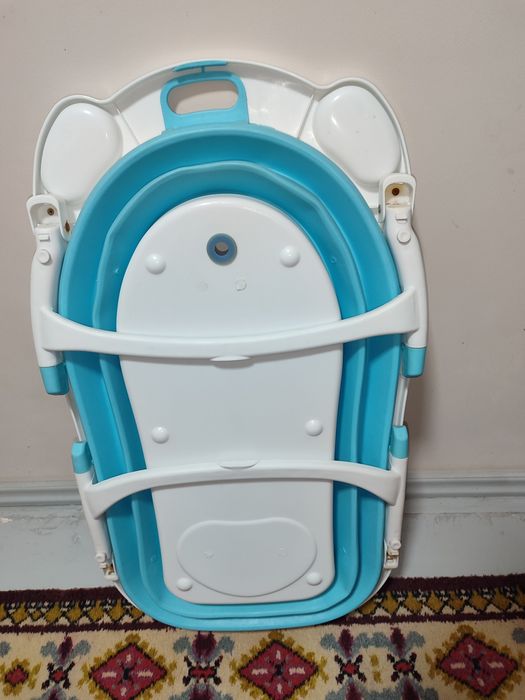 Ванночка для купания малыша