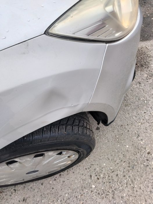 Vând schimb Ford focus