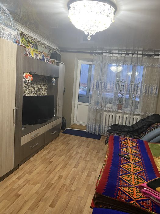 Продаю 2 ком кв улутшеной планировки