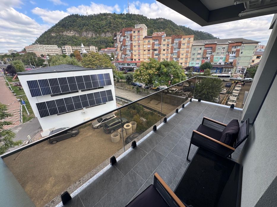 Apartament 2 camere de inchiriat - Roua Piatra Neamt Centru