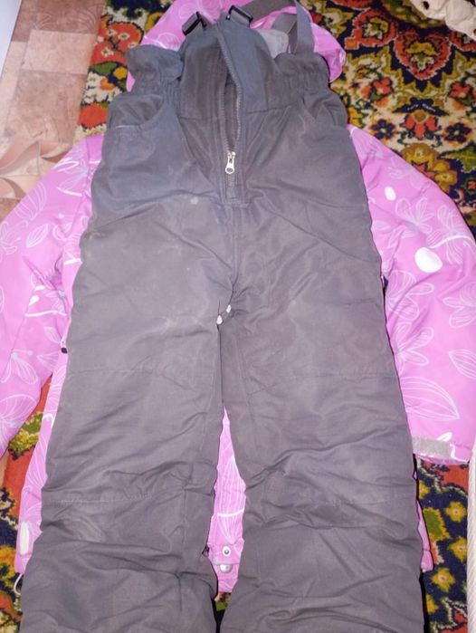 Продам теплую куртку со штанами