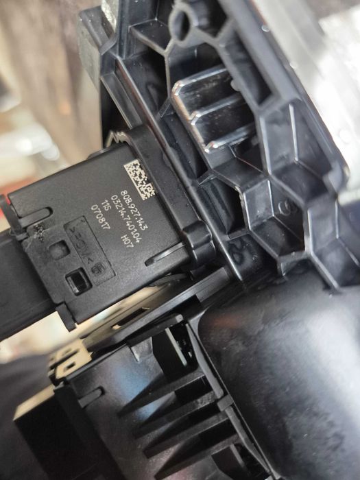 Buton Auto Hold cu cablaj  Audi Q5 2017 Fy 80B927143