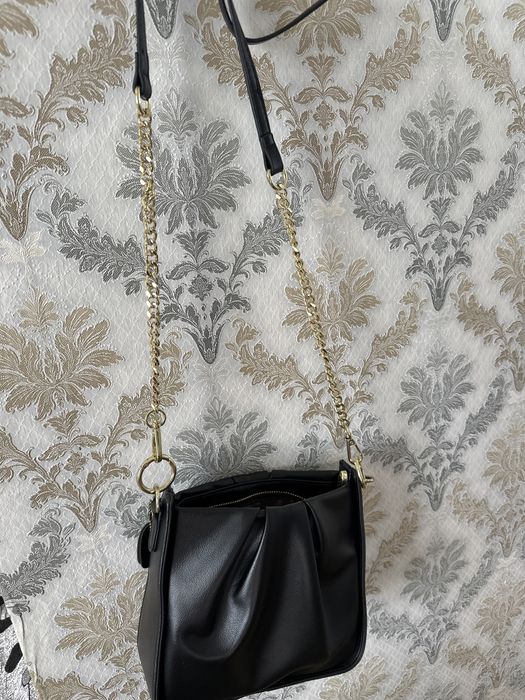 Продам сумочку в хорошем состоянии