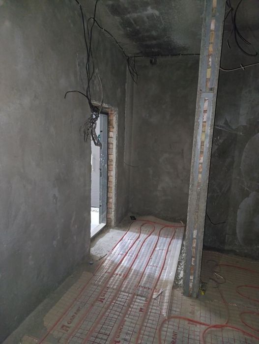 Срочно! Продажа. 2/4/10. Олмос махалла.