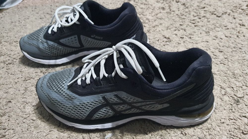 Adidasi ASICS originali masura 45, boost T805S,,gri/negru,fara