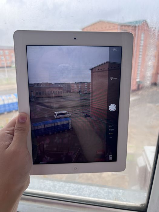 Срочно продам iPad