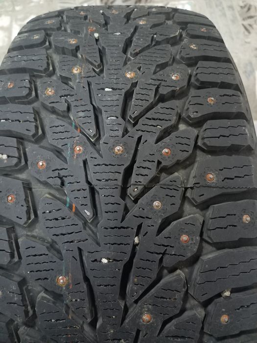 Продам зимние шины Kumho