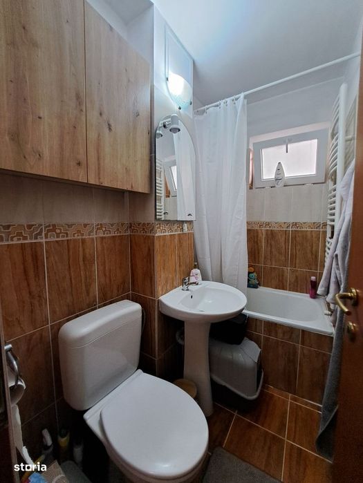 Apartament 3 camere, parter,  mobilat, str. Oituz