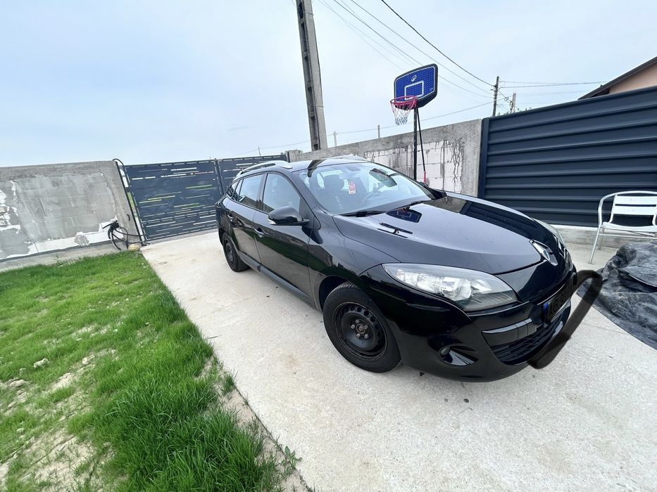Vand sau schimb cu atv Megane 3 break propietar