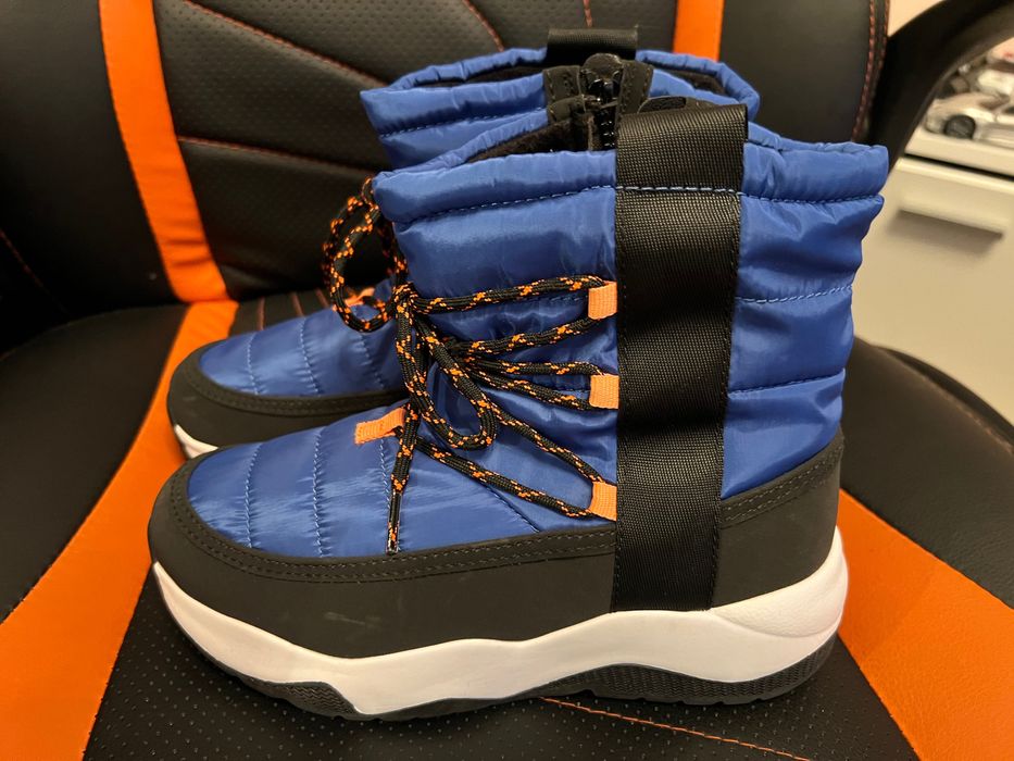 Нови детски ботуши