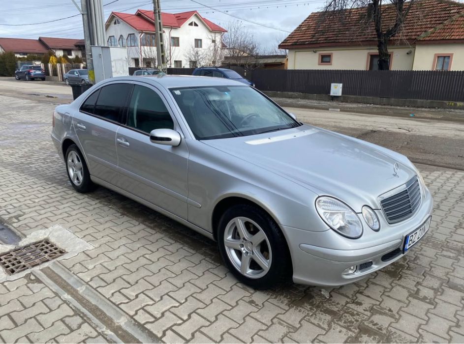 Vand Mercedes E220