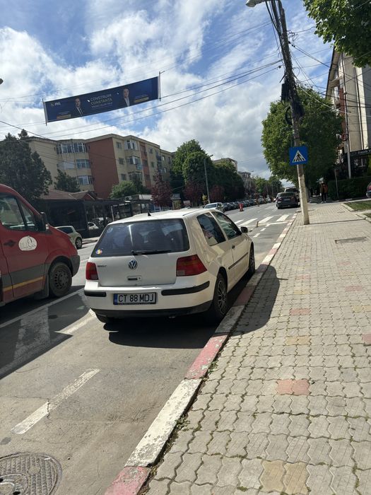 VOLKSWAGEN Golf 2002 — imagine 5