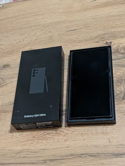 Samsung S24 Ultra 256 gb Ram 12 5G