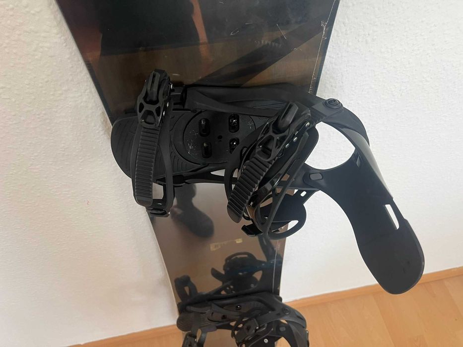 Placa snowboard  NOUA Head Rush 162cm +legaturi NOI Head NX LGCY