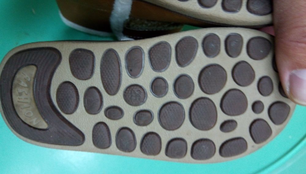 Детски велурени боти Fashion с топъл хастар кафеви №25 - 15см