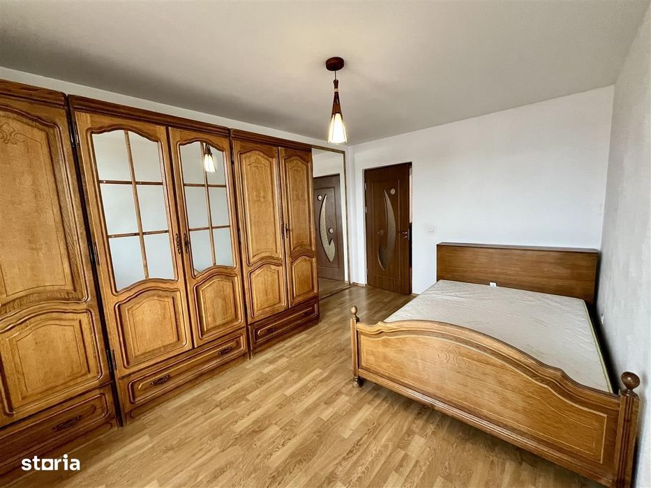 Apartament 3 camere - 65 mp - Balcon - Parcare - Zona Piata Cluj