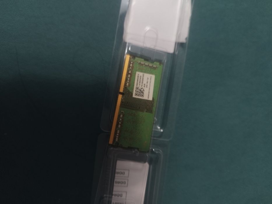 Продам DDR 4 для ноутбука на 4 Гб