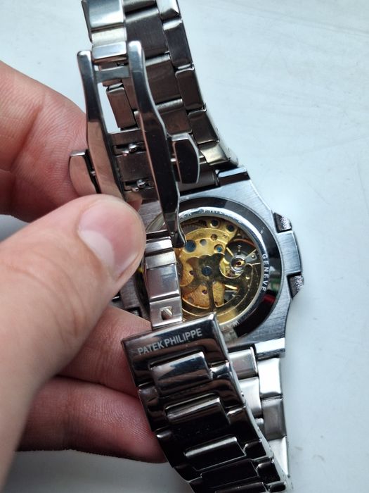 Часы механический