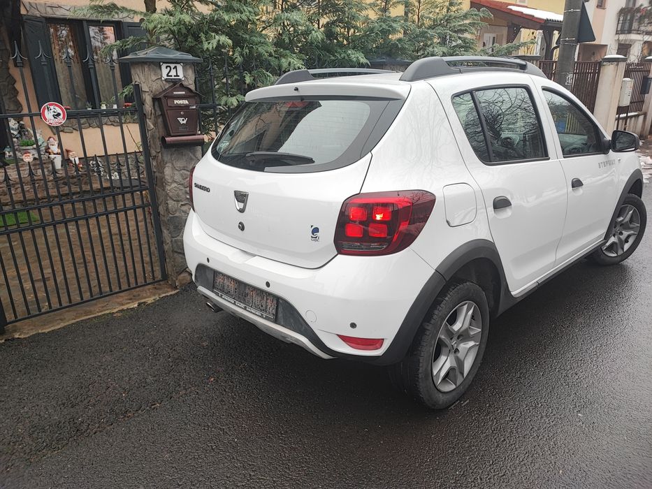 Dacia  Sandero Stepway 0,9 tcebenzina