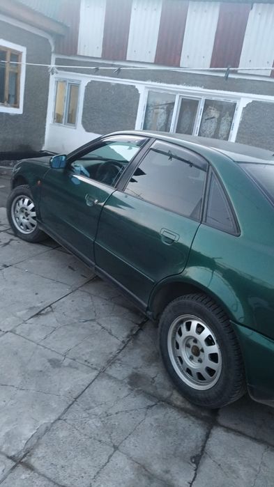 Ауди А4 Б5 1997, 2.4