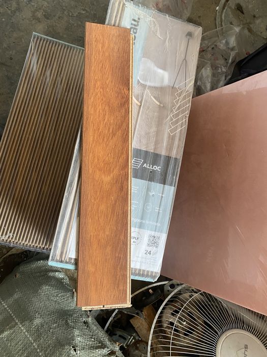 Ламинат ёлка сатылады