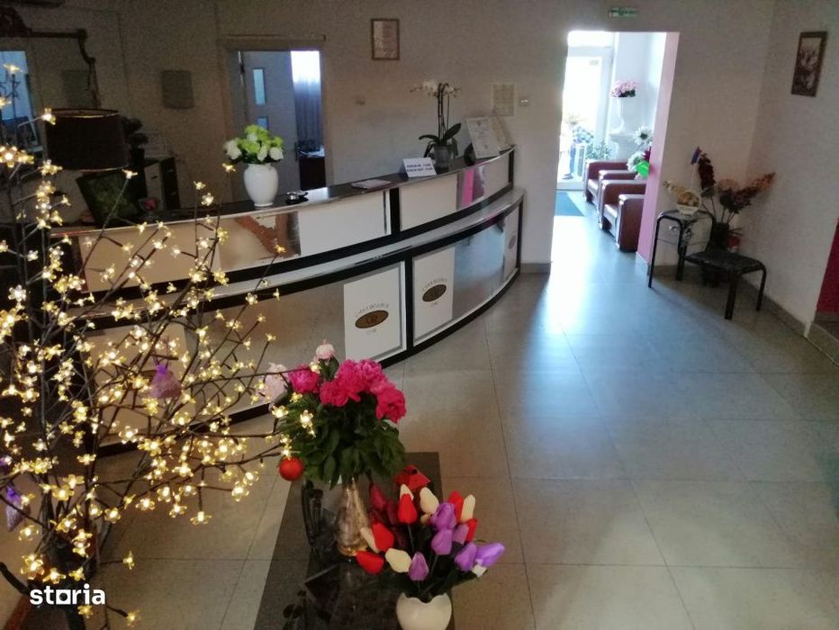 Spatiu comercial P-1-M,  850 mp, zona Catargiu