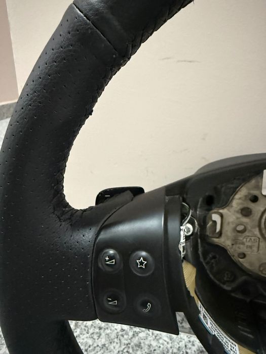 Мулти Волан за Vw Голф 5, Пасат б6, Туран,Тигуан,Жетта(Нов Кожен Калъф