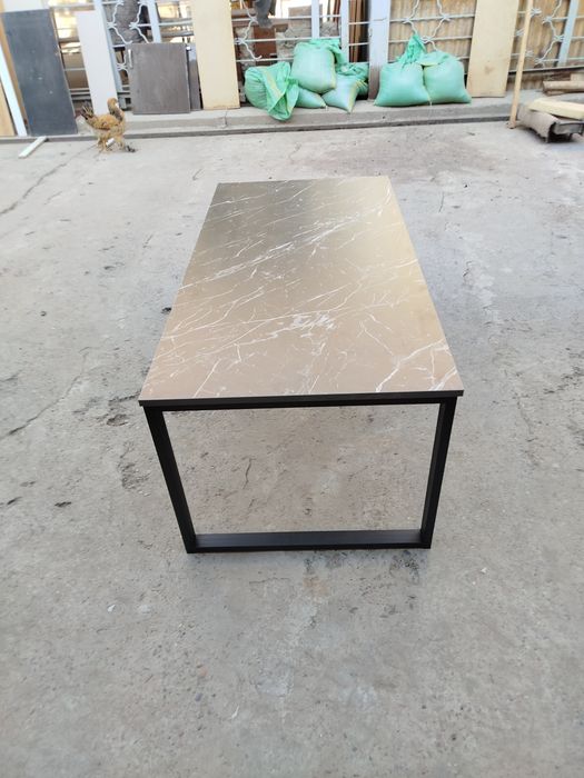 Loft mebel jurnalniy stol