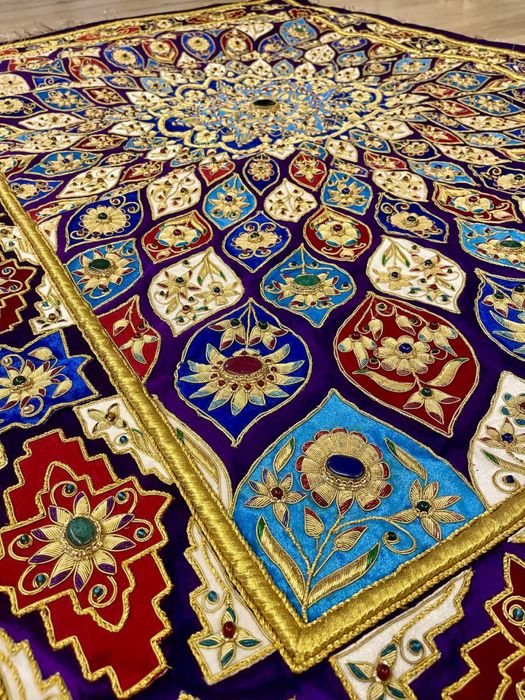 Продается ковер русной работы