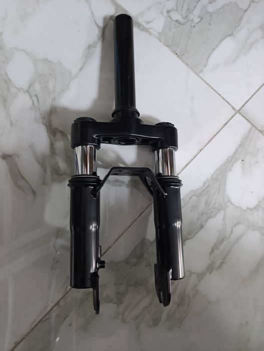 Чисто нова предна амортисьорна вилка – за електрически скутер