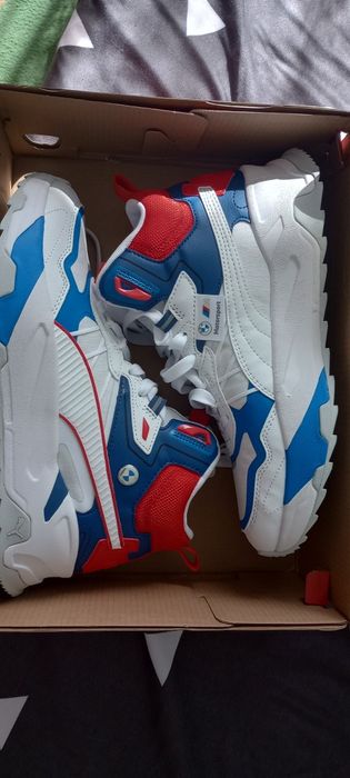 Vând ghete sport Puma BMW noi