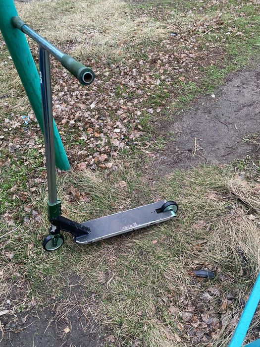 Продам трюковой самокат