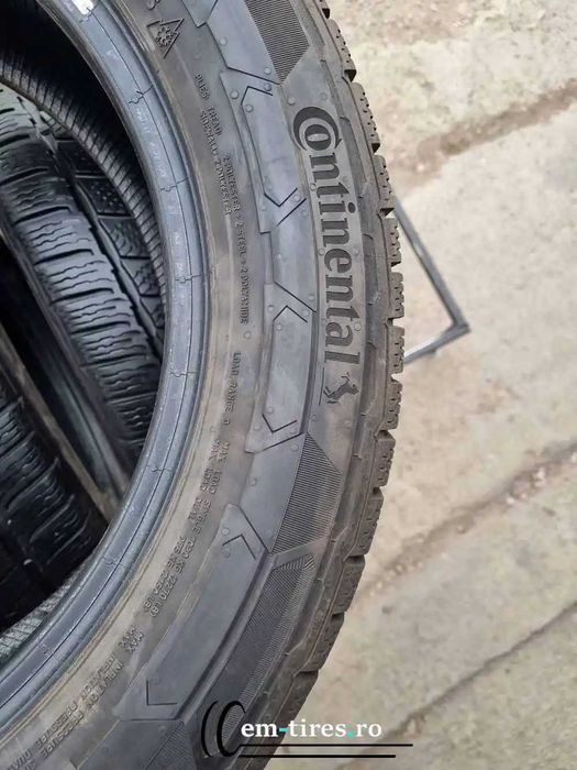 SET 4 Anvelope Iarna 225/55 R17C CONTINENTAL VanContactWinter