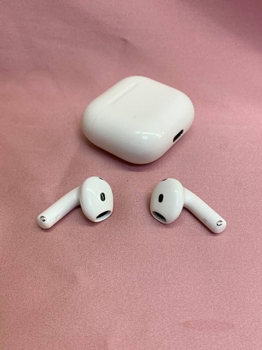 Наушники AirPods 4 / #МА33076