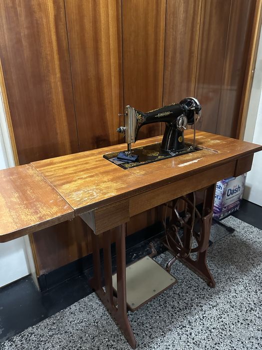 Крачна шевна машина UNION