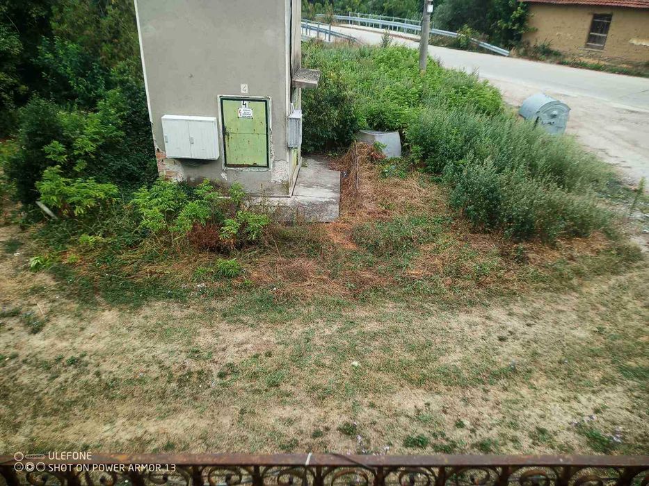 продавам къща в село Радювене